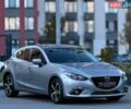 Сірий Мазда 3, об'ємом двигуна 2.19 л та пробігом 203 тис. км за 10500 $, фото 6 на Automoto.ua