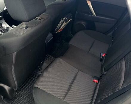 Серый Мазда 3, объемом двигателя 2 л и пробегом 156 тыс. км за 6900 $, фото 13 на Automoto.ua