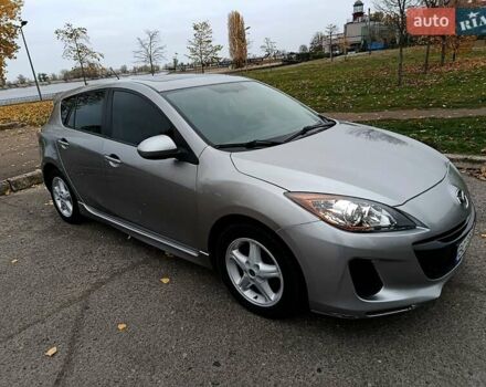 Серый Мазда 3, объемом двигателя 2 л и пробегом 156 тыс. км за 6900 $, фото 2 на Automoto.ua