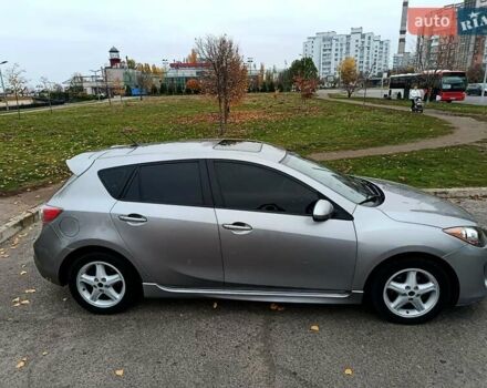 Серый Мазда 3, объемом двигателя 2 л и пробегом 156 тыс. км за 6900 $, фото 4 на Automoto.ua