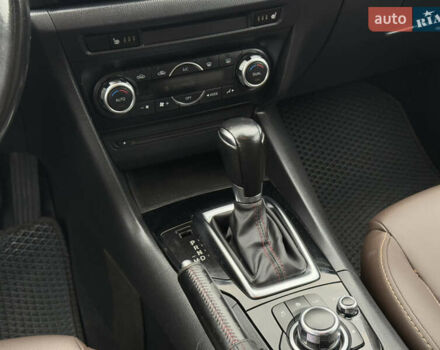 Сірий Мазда 3, об'ємом двигуна 2.19 л та пробігом 236 тис. км за 11500 $, фото 16 на Automoto.ua