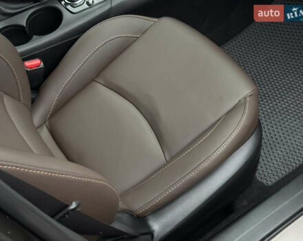 Серый Мазда 3, объемом двигателя 2.2 л и пробегом 236 тыс. км за 11800 $, фото 18 на Automoto.ua