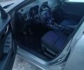 Сірий Мазда 3, об'ємом двигуна 2.19 л та пробігом 247 тис. км за 10000 $, фото 3 на Automoto.ua