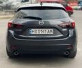 Серый Мазда 3, объемом двигателя 2.19 л и пробегом 266 тыс. км за 10399 $, фото 8 на Automoto.ua