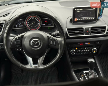 Сірий Мазда 3, об'ємом двигуна 2.19 л та пробігом 236 тис. км за 11500 $, фото 13 на Automoto.ua