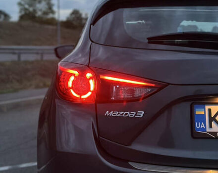 Серый Мазда 3, объемом двигателя 2.49 л и пробегом 137 тыс. км за 15000 $, фото 9 на Automoto.ua
