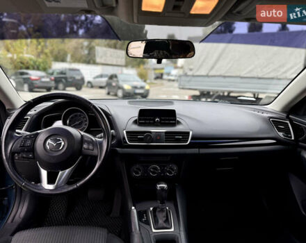 Серый Мазда 3, объемом двигателя 2 л и пробегом 114 тыс. км за 9400 $, фото 5 на Automoto.ua