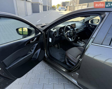 Серый Мазда 3, объемом двигателя 2.2 л и пробегом 235 тыс. км за 11900 $, фото 45 на Automoto.ua