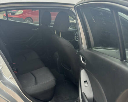 Серый Мазда 3, объемом двигателя 2.19 л и пробегом 190 тыс. км за 10300 $, фото 9 на Automoto.ua