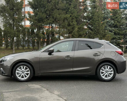 Сірий Мазда 3, об'ємом двигуна 2.19 л та пробігом 236 тис. км за 11500 $, фото 4 на Automoto.ua