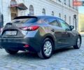 Сірий Мазда 3, об'ємом двигуна 2.19 л та пробігом 239 тис. км за 10850 $, фото 4 на Automoto.ua