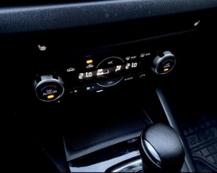 Серый Мазда 3, объемом двигателя 2 л и пробегом 165 тыс. км за 10499 $, фото 21 на Automoto.ua