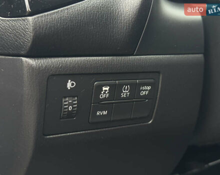 Сірий Мазда 3, об'ємом двигуна 2.19 л та пробігом 236 тис. км за 11500 $, фото 18 на Automoto.ua