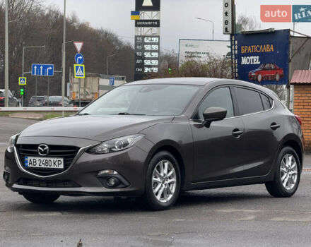 Сірий Мазда 3, об'ємом двигуна 2.19 л та пробігом 236 тис. км за 11500 $, фото 3 на Automoto.ua