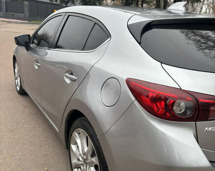 Серый Мазда 3, объемом двигателя 2.19 л и пробегом 190 тыс. км за 10300 $, фото 4 на Automoto.ua