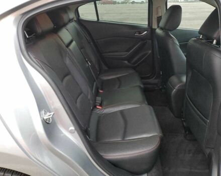 Серый Мазда 3, объемом двигателя 0 л и пробегом 130 тыс. км за 1200 $, фото 5 на Automoto.ua