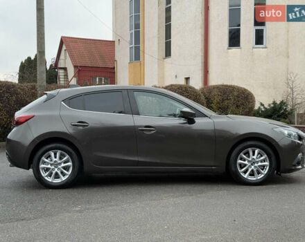 Сірий Мазда 3, об'ємом двигуна 2.19 л та пробігом 236 тис. км за 11500 $, фото 8 на Automoto.ua