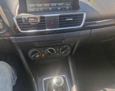 Серый Мазда 3, объемом двигателя 2 л и пробегом 243 тыс. км за 8700 $, фото 4 на Automoto.ua
