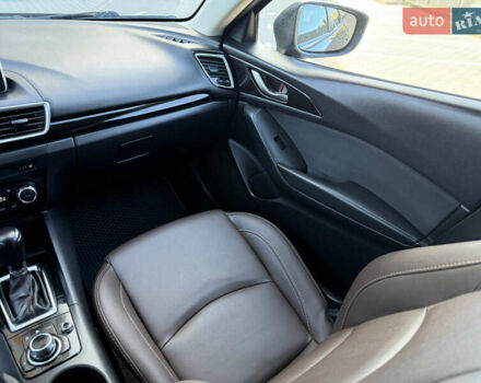 Серый Мазда 3, объемом двигателя 2.2 л и пробегом 235 тыс. км за 11900 $, фото 29 на Automoto.ua