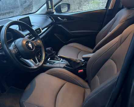 Сірий Мазда 3, об'ємом двигуна 2.2 л та пробігом 215 тис. км за 12200 $, фото 4 на Automoto.ua