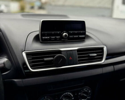 Мазда 3 2014 в Кропивницком (Кировограде) на Automoto.ua Серый Мазда 3, объемом двигателя 2 л и пробегом 114 тыс. км за 9500 $, фото 9 на Automoto.ua