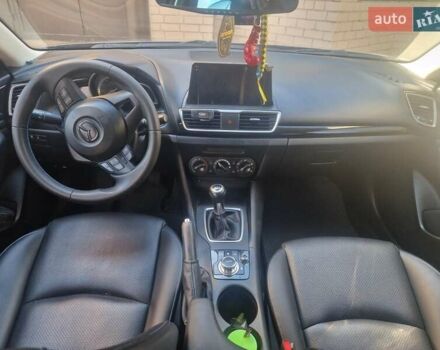 Серый Мазда 3, объемом двигателя 2 л и пробегом 243 тыс. км за 8700 $, фото 6 на Automoto.ua