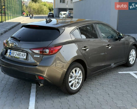 Серый Мазда 3, объемом двигателя 2.2 л и пробегом 235 тыс. км за 11900 $, фото 2 на Automoto.ua