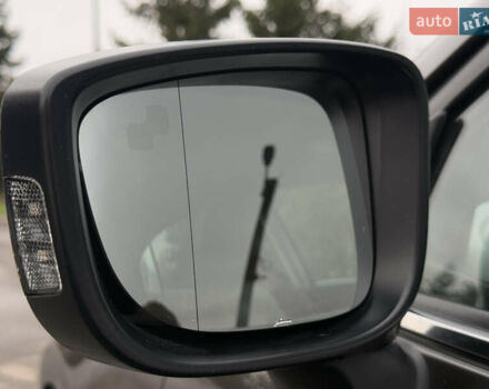 Сірий Мазда 3, об'ємом двигуна 2.19 л та пробігом 236 тис. км за 11500 $, фото 29 на Automoto.ua