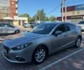 Сірий Мазда 3, об'ємом двигуна 2 л та пробігом 192 тис. км за 10500 $, фото 1 на Automoto.ua