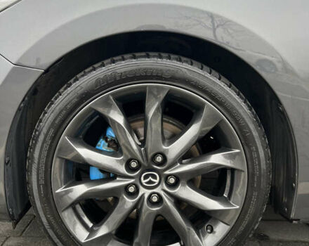 Серый Мазда 3, объемом двигателя 2.2 л и пробегом 255 тыс. км за 10500 $, фото 4 на Automoto.ua