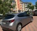 Серый Мазда 3, объемом двигателя 2 л и пробегом 192 тыс. км за 10500 $, фото 1 на Automoto.ua