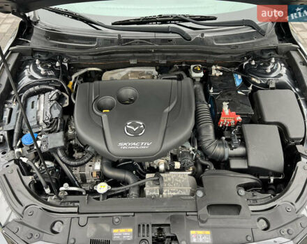 Серый Мазда 3, объемом двигателя 2.2 л и пробегом 255 тыс. км за 10500 $, фото 28 на Automoto.ua