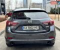 Сірий Мазда 3, об'ємом двигуна 2 л та пробігом 150 тис. км за 9800 $, фото 3 на Automoto.ua