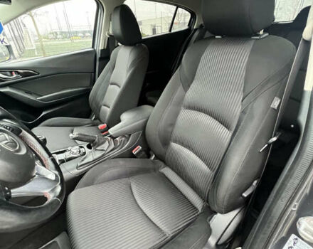 Серый Мазда 3, объемом двигателя 2.2 л и пробегом 255 тыс. км за 10500 $, фото 15 на Automoto.ua