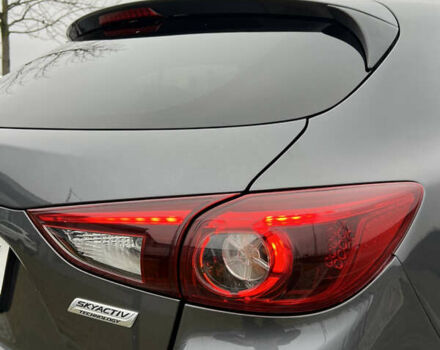 Серый Мазда 3, объемом двигателя 2.2 л и пробегом 255 тыс. км за 10500 $, фото 8 на Automoto.ua