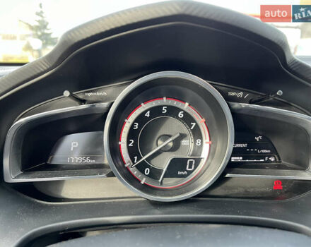 Серый Мазда 3, объемом двигателя 2.49 л и пробегом 180 тыс. км за 10999 $, фото 18 на Automoto.ua