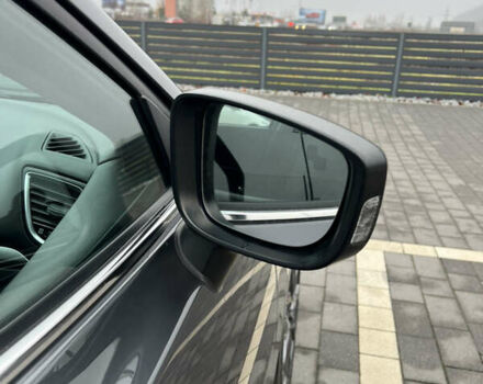 Серый Мазда 3, объемом двигателя 2.2 л и пробегом 255 тыс. км за 10500 $, фото 10 на Automoto.ua