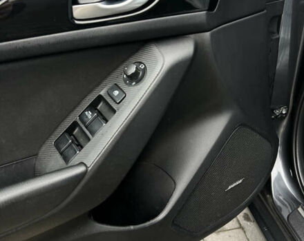 Серый Мазда 3, объемом двигателя 2.2 л и пробегом 255 тыс. км за 10500 $, фото 16 на Automoto.ua