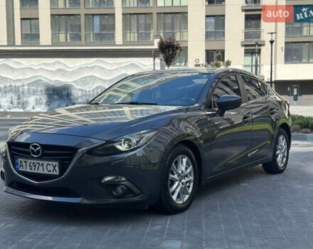 Сірий Мазда 3, об'ємом двигуна 2 л та пробігом 113 тис. км за 10999 $, фото 3 на Automoto.ua
