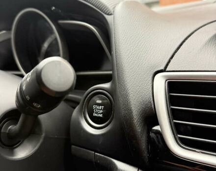 Сірий Мазда 3, об'ємом двигуна 2 л та пробігом 123 тис. км за 9999 $, фото 17 на Automoto.ua