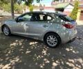 Сірий Мазда 3, об'ємом двигуна 2 л та пробігом 200 тис. км за 9300 $, фото 5 на Automoto.ua