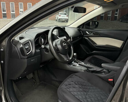 Сірий Мазда 3, об'ємом двигуна 2 л та пробігом 123 тис. км за 9999 $, фото 9 на Automoto.ua