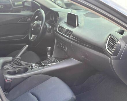 Сірий Мазда 3, об'ємом двигуна 2 л та пробігом 250 тис. км за 10900 $, фото 6 на Automoto.ua