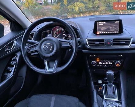 Серый Мазда 3, объемом двигателя 1.5 л и пробегом 39 тыс. км за 13790 $, фото 32 на Automoto.ua