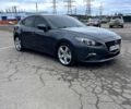 Сірий Мазда 3, об'ємом двигуна 2 л та пробігом 170 тис. км за 11000 $, фото 4 на Automoto.ua