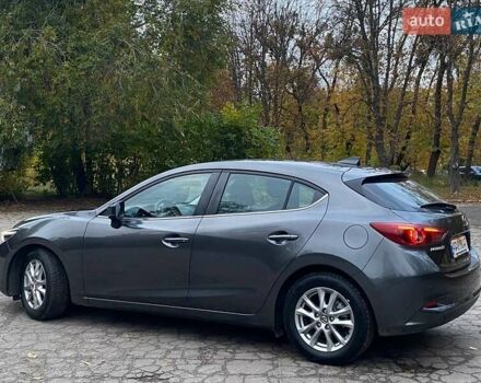 Серый Мазда 3, объемом двигателя 1.5 л и пробегом 39 тыс. км за 13790 $, фото 2 на Automoto.ua