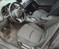 Сірий Мазда 3, об'ємом двигуна 2 л та пробігом 133 тис. км за 11000 $, фото 6 на Automoto.ua