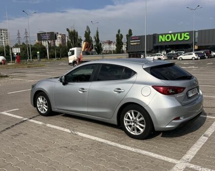 Серый Мазда 3, объемом двигателя 1.5 л и пробегом 143 тыс. км за 11700 $, фото 3 на Automoto.ua