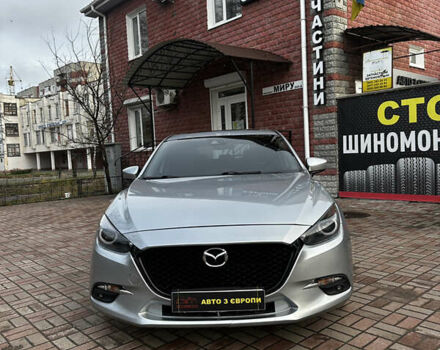 Серый Мазда 3, объемом двигателя 2.4 л и пробегом 101 тыс. км за 10800 $, фото 3 на Automoto.ua