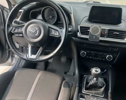 Серый Мазда 3, объемом двигателя 1.5 л и пробегом 143 тыс. км за 11700 $, фото 7 на Automoto.ua